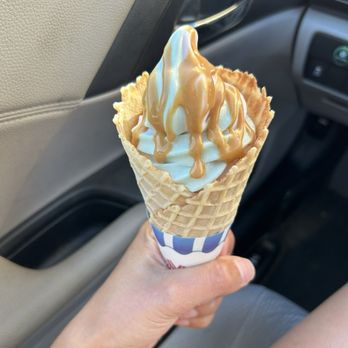 Like No Udder - Caramel sauce - Food Trucks Near Me - Providence, Rhode Island