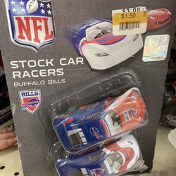 Big Lots - BigLots -- NY fanboy merch (Bills/Mets), but despite big clearance, no one in Philly territory will buy it!