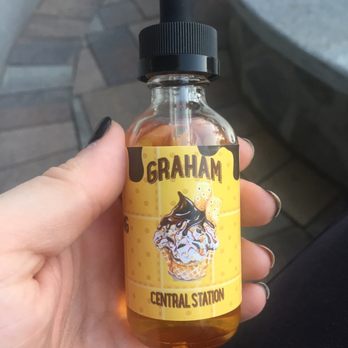 Cloudz Smoke & Vape - Graham cracker rippled ice cream flavor with chocolate drizzle served in a waffle bowl. SO good! - Vape Shops Near Me - Los Angeles, California