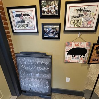 Gather Around BBQ - Food Trucks Near Me - Martinsville, Indiana
