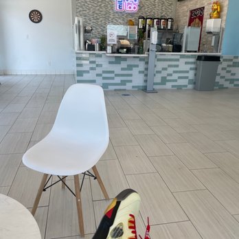 Milk Tea Lab - Front counter - Bubble Tea Near Me - San Diego, California Milk Tea Lab - Front counter - Bubble Tea Near Me - San Diego, California
