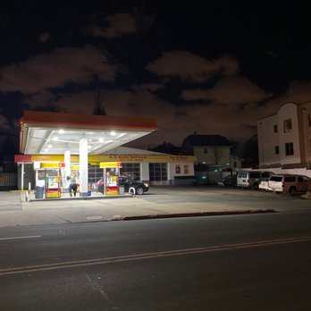 Shell Gas Station - Night photo of gas station. - Gas Stations Near Me - Lyndhurst, New Jersey Shell Gas Station - Night photo of gas station. - Gas Stations Near Me - Lyndhurst, New Jersey