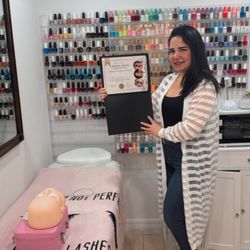 Rosy Stylist Beauty Salon