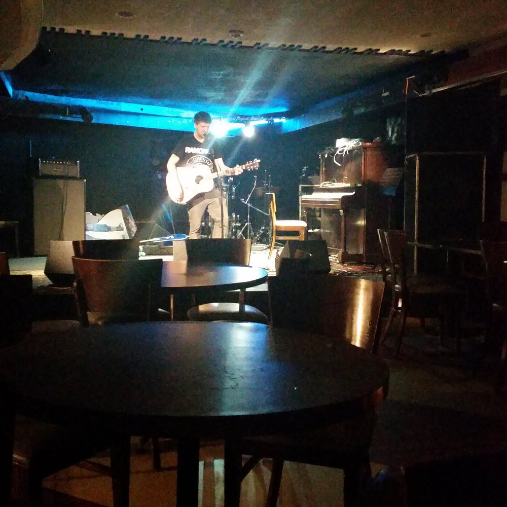 The Townehouse Tavern - Local talent jamming. - Music Venues Near Me - Sudbury, Ontario