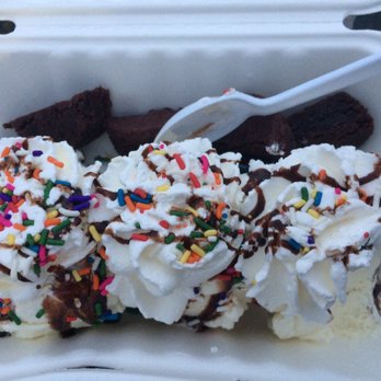 Lake Effect Artisan Ice Cream - The pics are from the first time my son & I went. Here is my "Happy Birthday to Me" Artisan Sundae. - Ice Cream & Frozen Yogurt Near Me - Buffalo, New York