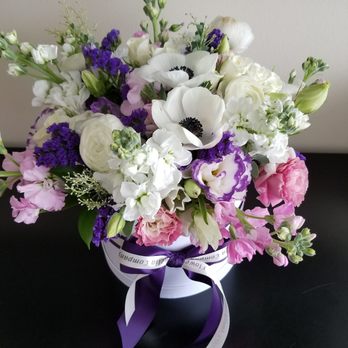 Flowers Amelia - Florists Near Me