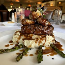 Rosa's Italian Restaurant - Not sure what this operate was. Called but it had the word tower on it for obvious reasons, everything was perfectly cooked for that item.