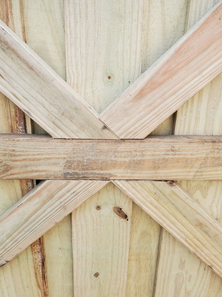 WITT FENCE CO Updated June 2024 31 Photos & 27 Reviews 6720 US Hwy 301 S, Riverview