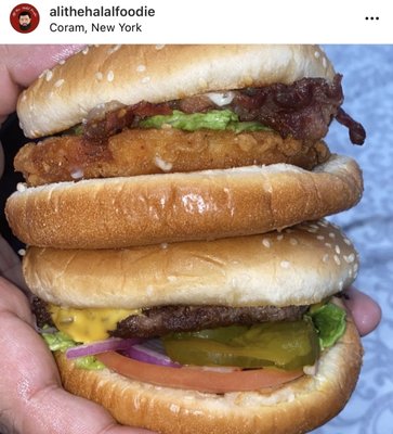 Delish Grill by null