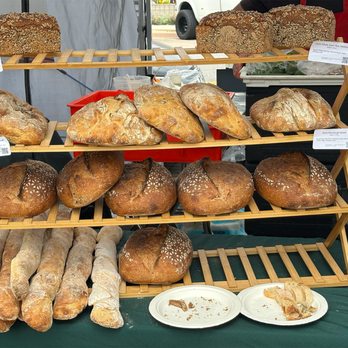 Market Pizza - Yummy sourdough bread @ Malibu Farmers Market - Pizza Near Me - Malibu, California Market Pizza - Yummy sourdough bread @ Malibu Farmers Market - Pizza Near Me - Malibu, California