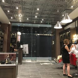 Maverick Studio For Men - View of the whole barbershop