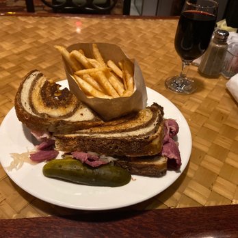 Cafe Aquarius - Reuben with fries - Cafes Near Me - Laughlin, Nevada