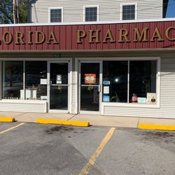 Florida Pharmacy - Front of store