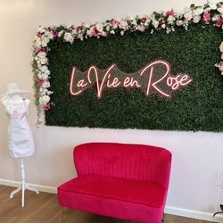 Nonnie's Baking - Perfect selfie area!