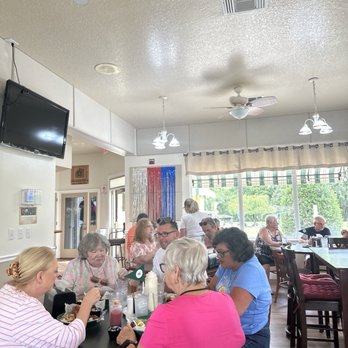 The Grille - Front dining room - American Near Me - Leesburg, Florida The Grille - Front dining room - American Near Me - Leesburg, Florida