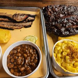 AB's Smokehouse By AB's Amazing Ribs - Brisket and ribs