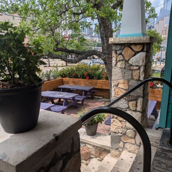 Gabriela's Downtown - Mexican Near Me - Austin, Texas