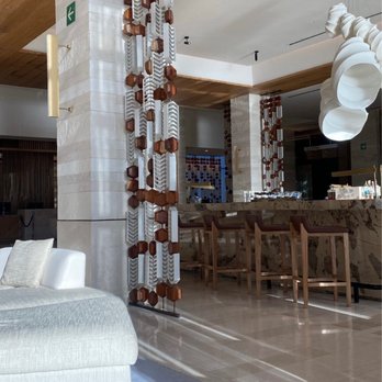 Hilton Cancun All-Inclusive - Lobby - Hotels Near Me - Cancún, ROO Hilton Cancun All-Inclusive - Lobby - Hotels Near Me - Cancún, ROO