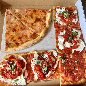 da-Angelo Pizzeria & Ristorante - 2 regular, 4 crispino, 1 plain square - Pizza Near Me - Albertson, New York da-Angelo Pizzeria & Ristorante - 2 regular, 4 crispino, 1 plain square - Pizza Near Me - Albertson, New York