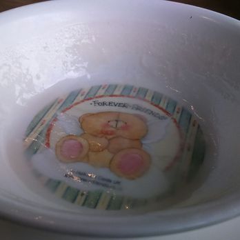 New City Restaurant - Cheap plastic  bowls. - Chinese Near Me - Markham, Ontario