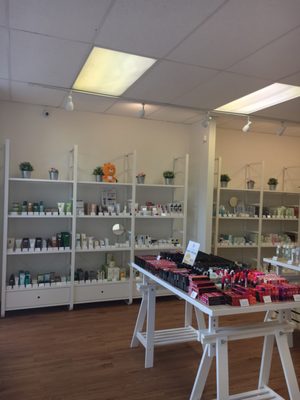 Hallyu Cosmetics by null