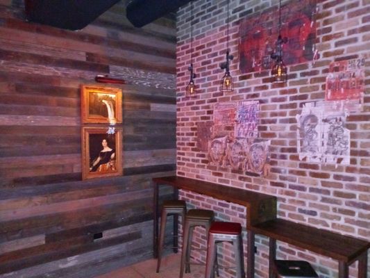 Bodega Bar River North by null