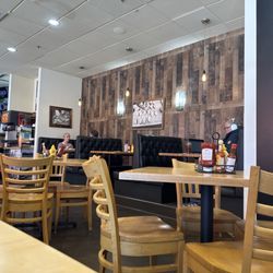 Etai's Bakery Cafe 29th Ave - Restaurant