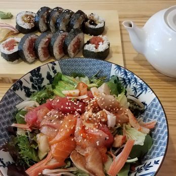 Komeya - Komeya house seafood salad, 2 roll lunch special (spicy tuna and eel & cucumber). Tasty! - Sushi Bars Near Me - Houston, Texas