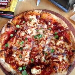 ZAZA Fine Salad + Wood-Oven Pizza - Barbecue chicken pizza!