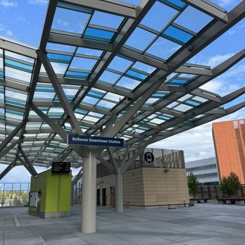 Bellevue Downtown Station - Train Stations Near Me - Bellevue, Washington