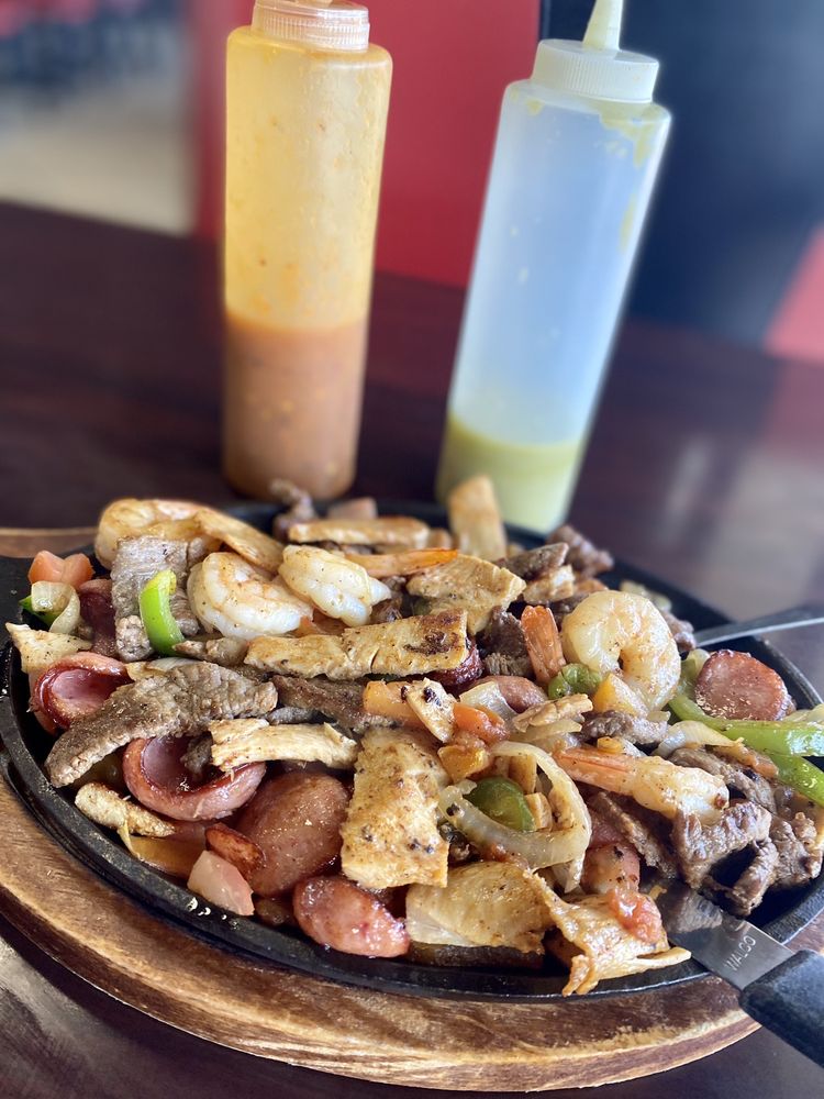 El Jalisciense Bar & Grill