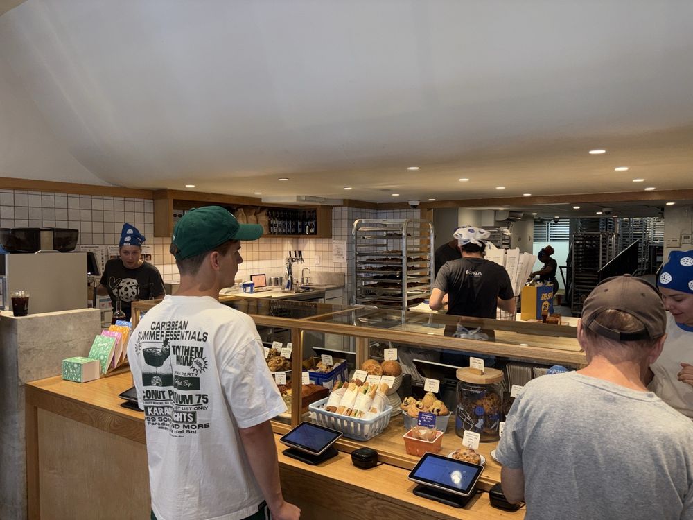 Levain Bakery