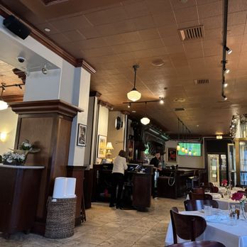 Francesca's On Chestnut - Italian Near Me - Chicago, Illinois