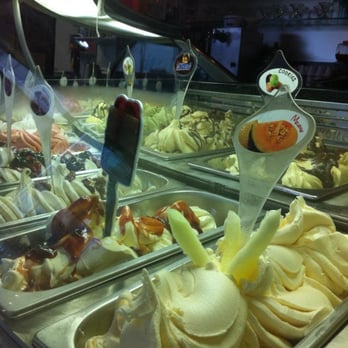 Eiscafé Garibaldi - Ice Cream & Frozen Yogurt Near Me - Siegburg, NW