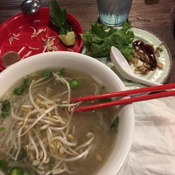 Me Con Bistro - Chinese Near Me - Austin, Texas