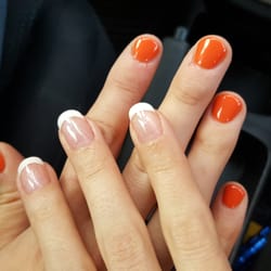 L A Nails