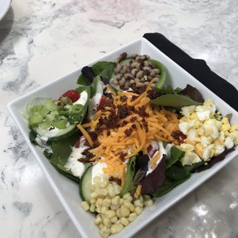 82 Queen - Queen's Salad - Southern Near Me - Charleston, South Carolina