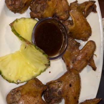 Bahama Breeze - Jamaican Jerk Wings - Seafood Near Me - Kissimmee, Florida