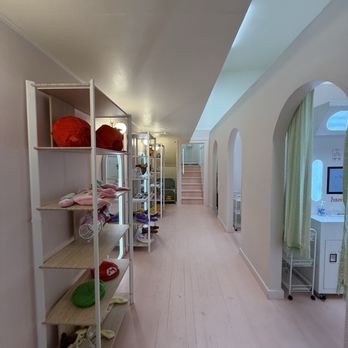 Hamu Studio - Interior - Photo Booth Rentals Near Me - San Francisco, California