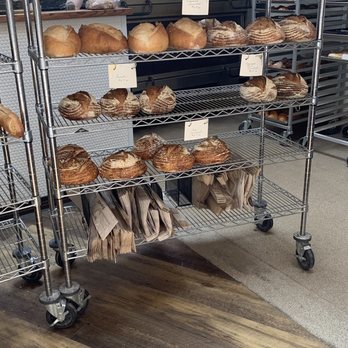 Crème Bakery - Bakeries Near Me - Claremont, California Crème Bakery - Bakeries Near Me - Claremont, California