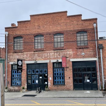 Commander Coffee - Coffee Roasteries Near Me - Augusta, Georgia