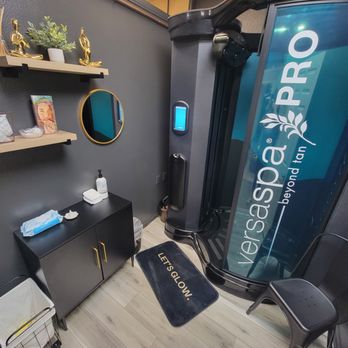 Dream Tan - our Versa spray tan room - Tanning Beds Near Me - Murrieta, California