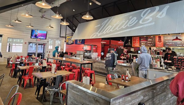 Hattie B’s Hot Chicken by null