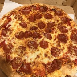Pizzeria Zacharia Bar & Grill