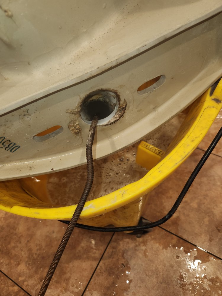 Slide of Advanced Plumbing Solutions