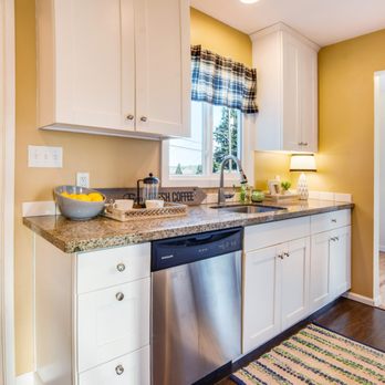 Jenny Wetzel - Windermere Abode - 6316 East L Street Tacoma, WA 98404 - Real Estate Agents Near Me - Tacoma, Washington