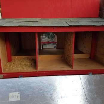 Wes's Pets & Feeds - Pet Stores Near Me - El Monte, California