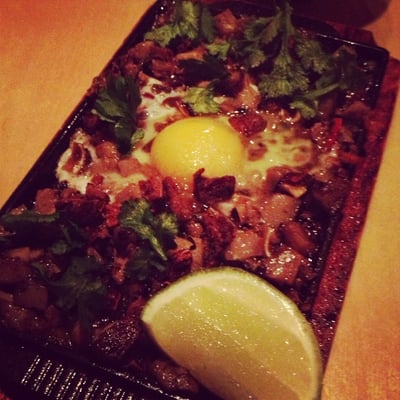 Pig and Khao - LES by null