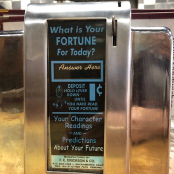 600 Cafe - The napkin dispenser.  ;) - Diners Near Me - Miles City, Montana
