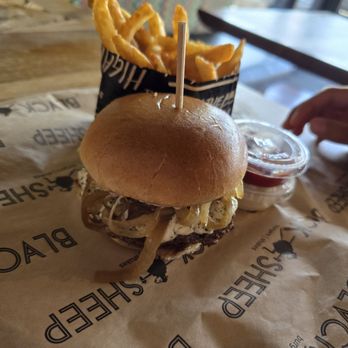 Black Sheep - American Near Me - Springfield, Missouri